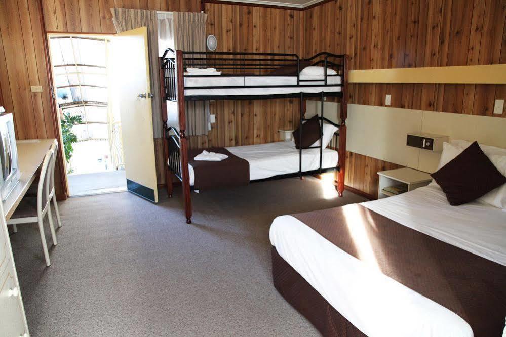Forster Motor Inn Eksteriør bilde